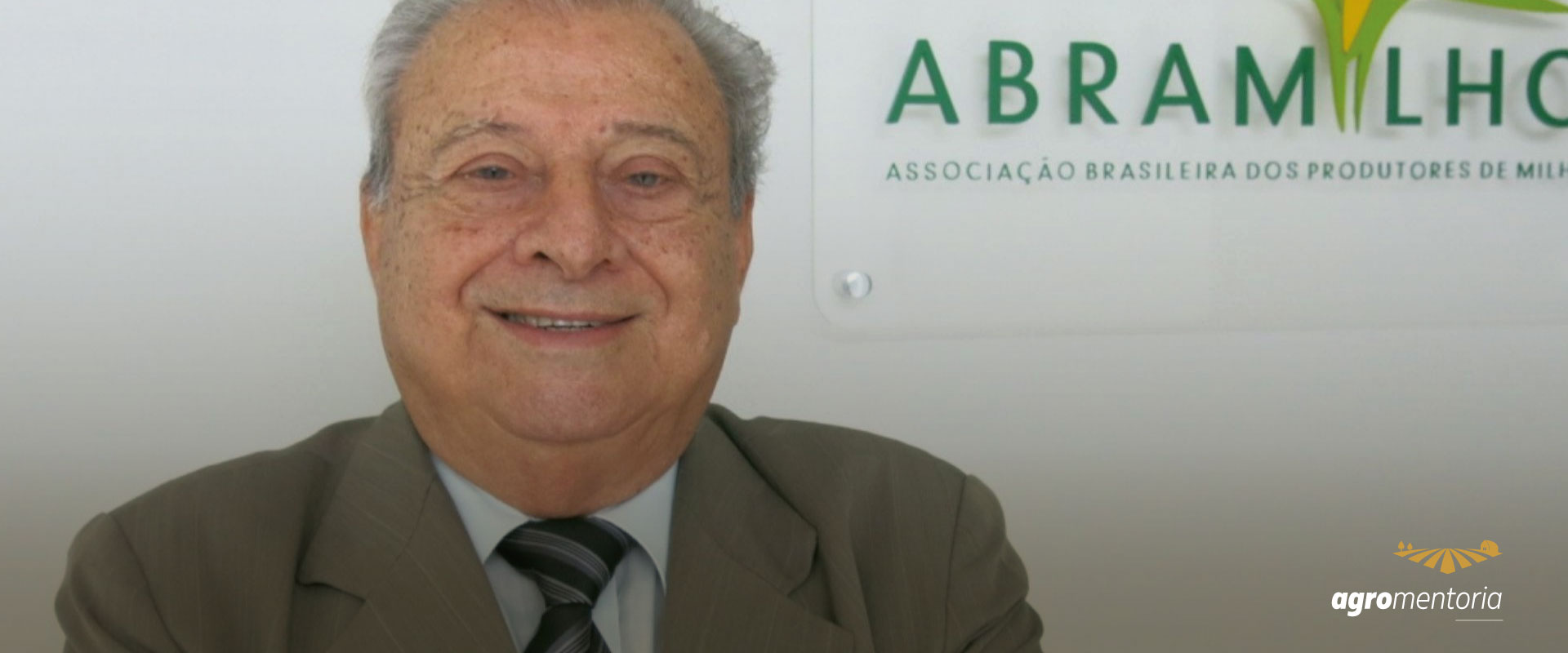 O brasileiro Alysson Paolinelli é indicado para o prêmio Nobel da Paz